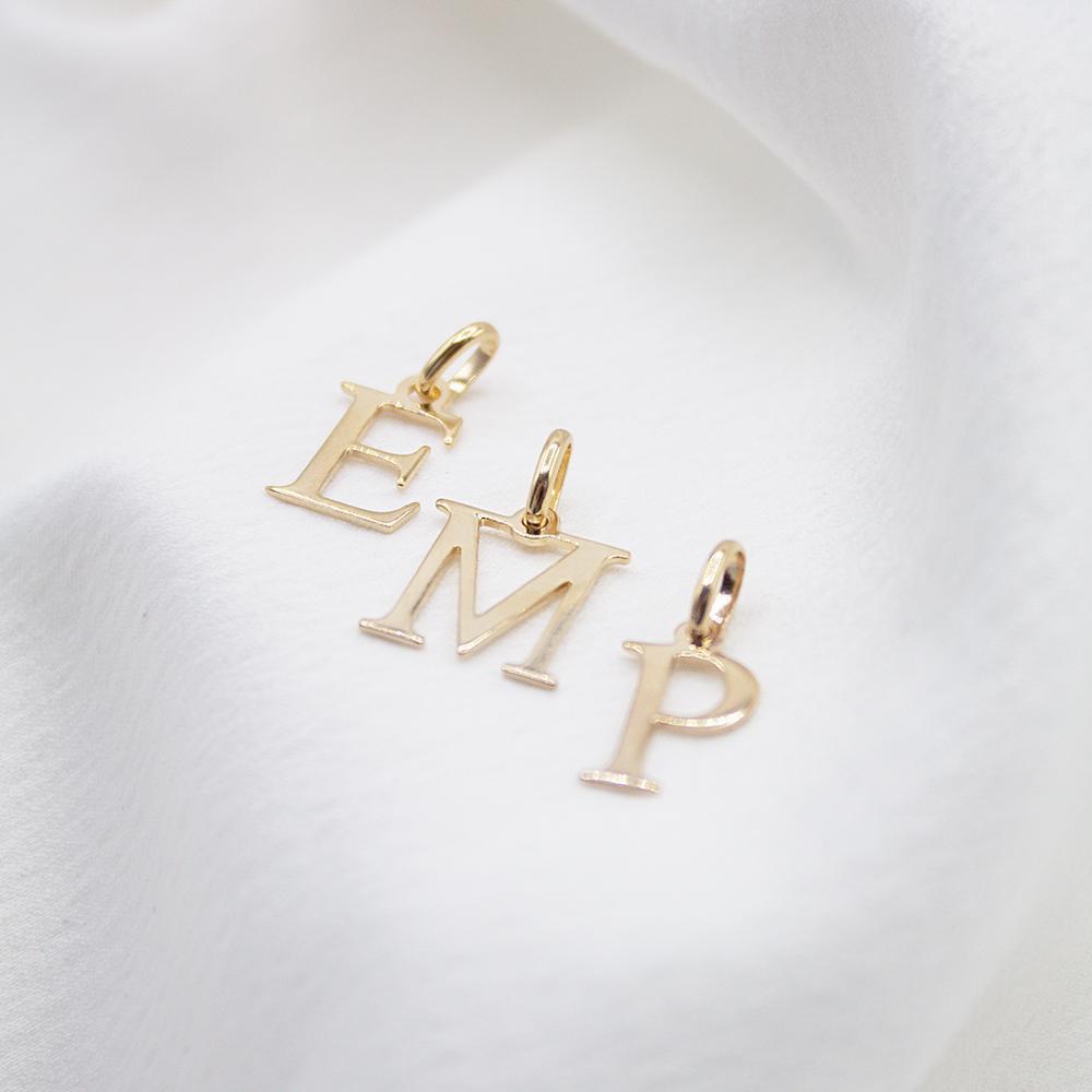 Pendentifs Dorjoy Pendentif Lettre